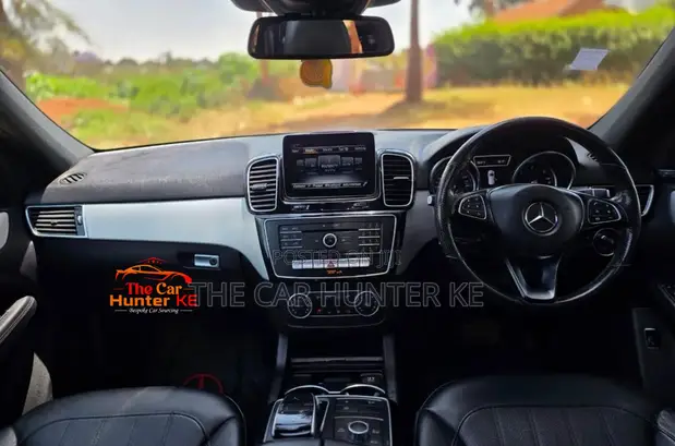 Mercedes-Benz GLE 250d 4MATIC 2018 - 1
