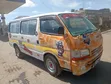 Toyota HiAce 2002 - Nyeupe - 1