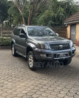 Toyota Land Cruiser Prado 3.0 D-4D 5dr 2004 Gray