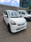 Daihatsu Mira 2013 White - 2