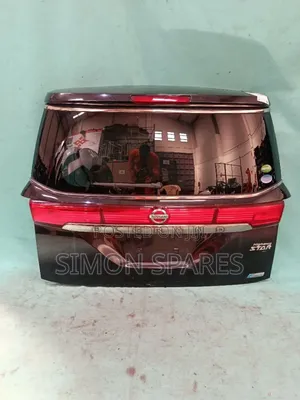 Tailgate/Boot ya Nissan Elgrand 2013