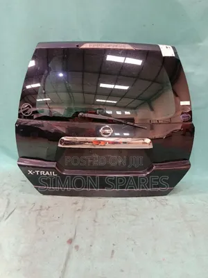 Nissan X-Trail NT31 Rear Gate (2008)
