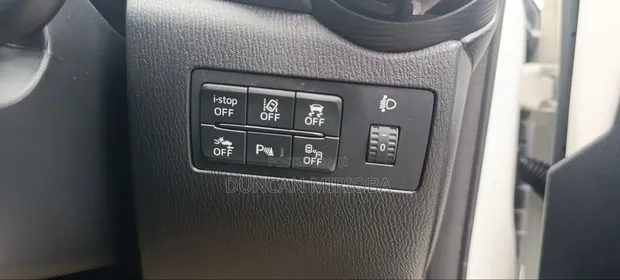Mazda Demio 2019 White - 1