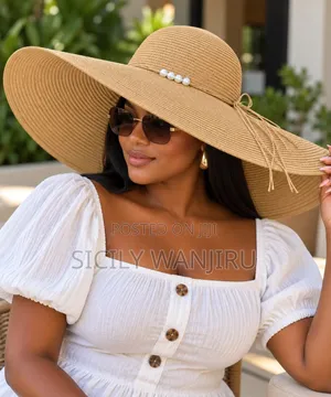 New Straw Sun Hat - Women's