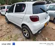 Toyota Vitz 1.3 FWD 5dr Hatchback 2001 Nyeupe - 4