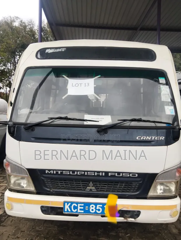 Mitsubishi Fuso Canter Basi 33 Seater 2015 - 1