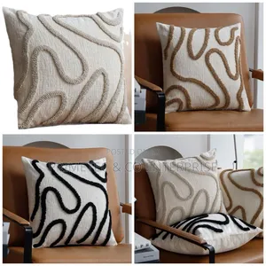 Boho Pillow Cover - Tufted Diamond