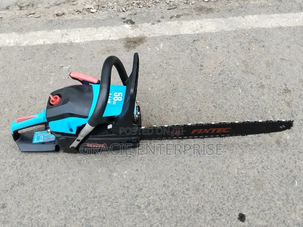 Fixtec FGCS58181 Chainsaw Mpya ya Petroli - 1