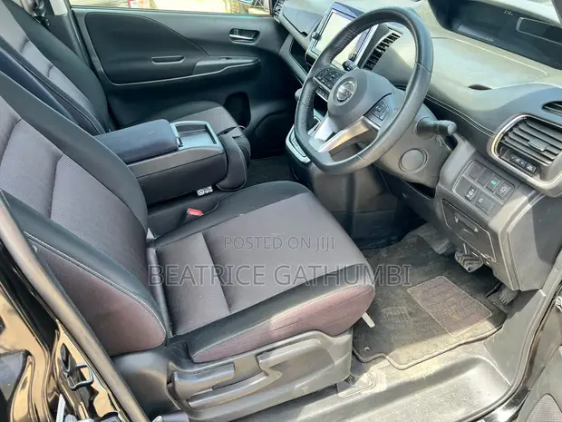 Nissan Serena 2017 Black - 1