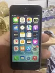 Apple iPhone SE 16GB Silver (1st Gen) - 1