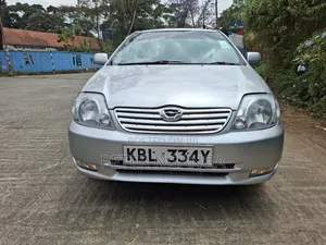Toyota Corolla 2004 Silver