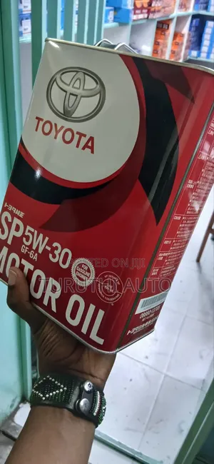 Toyota SP 5W-30 Motor Oil 4 Litres