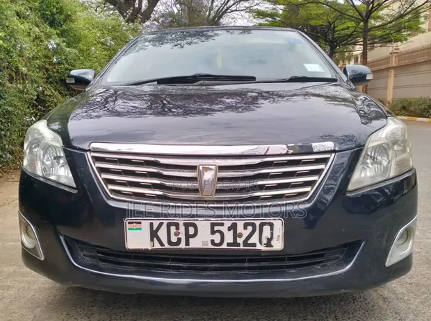 Toyota Premio 2011 Zambarau - 1
