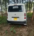 Toyota TownAce 2010 White - 4