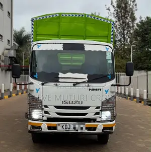 Isuzu NMR Truck