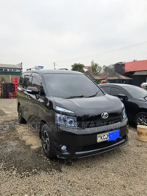 Toyota Voxy 2009 Black
