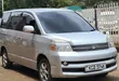Toyota Voxy 2006 Silver - 2