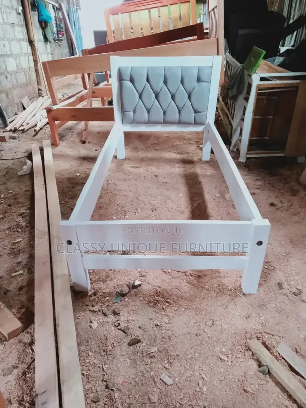 3x6 White-Grey Padded Bed - 1