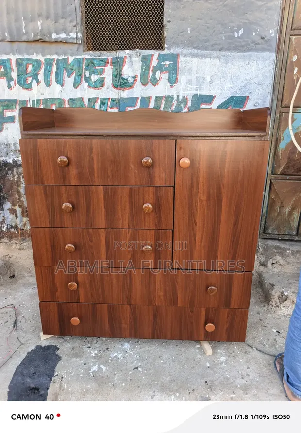 Modern Brown 5-Drawer Chest of Drawers - 1