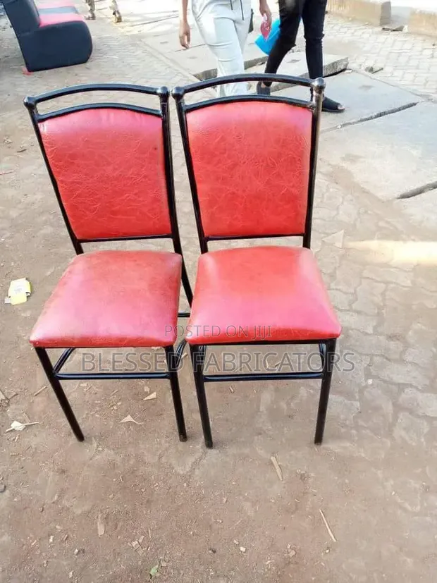 BALL Bar Chair - Brand New - 1