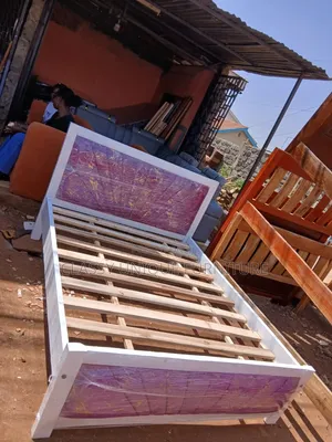 5x6 Queen Bed with Purple Headboard