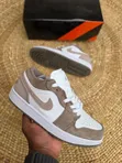 Air Jordan 1 Low Brown White - 1