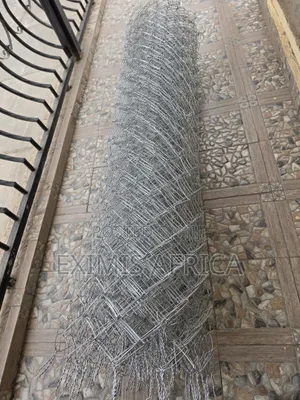 8ft 14 Gauge Chainlink Fence (50x50mm Mesh)