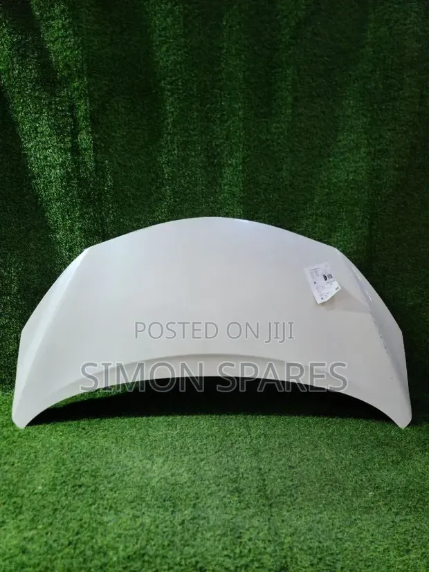 Bonnet ya Nissan Note NE12 (2015) - 1