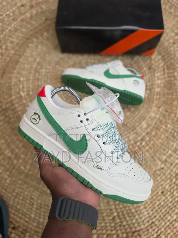 Nike SB Dunk Nyeupe na Kijani - 1