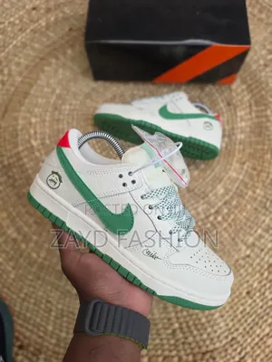 Nike SB Dunk Nyeupe na Kijani