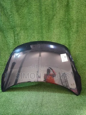 Bonnet ya Suzuki Swift 2013