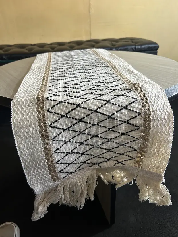 Table Runner (Blue Criss-Cross) - 1