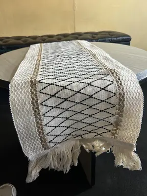 Table Runner (Blue Criss-Cross)