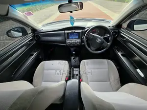 Toyota Axio 1.5 G 2WD 2015
