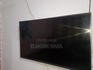 Used Syinix 43-inch LED TV