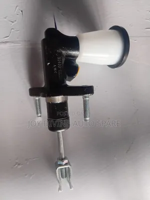 Toyota Corolla AE100 Clutch Master Cylinder