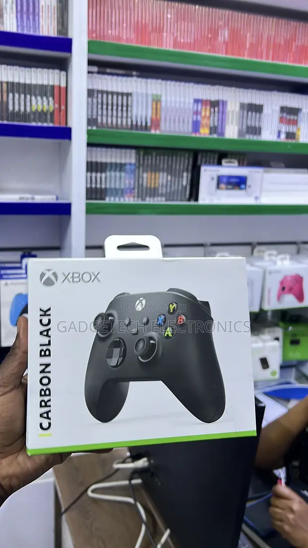 Xbox Series Controller - 1