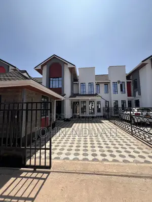 Maisonette ya Vyumba 3 na DSQ Kamakis - Inapangishwa
