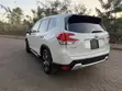 Subaru Forester Premium AWD 2019 Pearl - 4