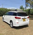Toyota Wish 2013 White - 4