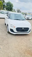 Suzuki Swift 2019 Nyeupe - 1