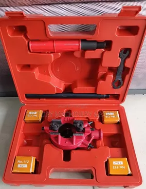 AONE Manual Ratchet Pipe Threader Set - 1/2" to 1 1/4"