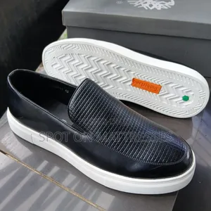 Timberland Leather Loafers - Men's Sizes 40-45