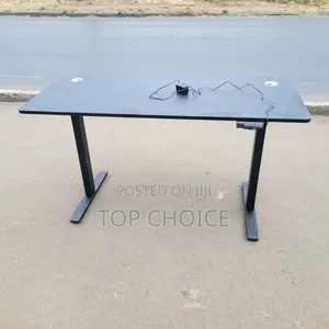 Electric Adjustable Height Desk 1.4m