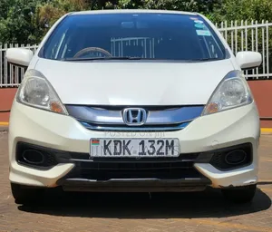 Honda Shuttle 2015 White