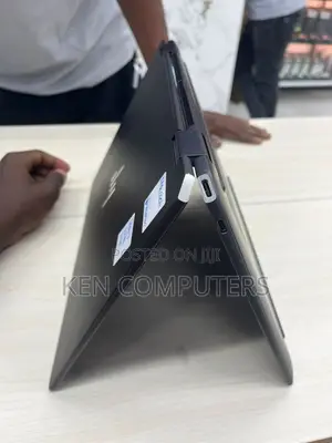 HP Spectre x360 13" 32GB RAM, 2TB SSD, Intel Core Ultra 7