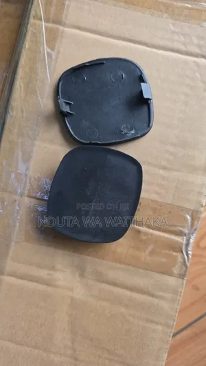 Toyota Harrier 240 Bumper ya Mbele Tow Hook Cover