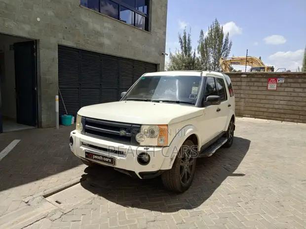 Land Rover Discovery 2009 White - 1