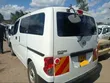 Nissan Vanette 2014 Nyeupe - 3