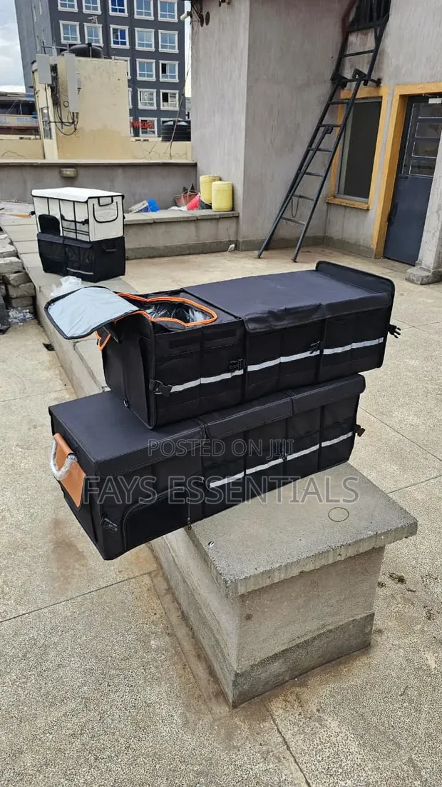 Heavy Duty Car Boot Organizer - Waterproof Oxford Fabric - 1